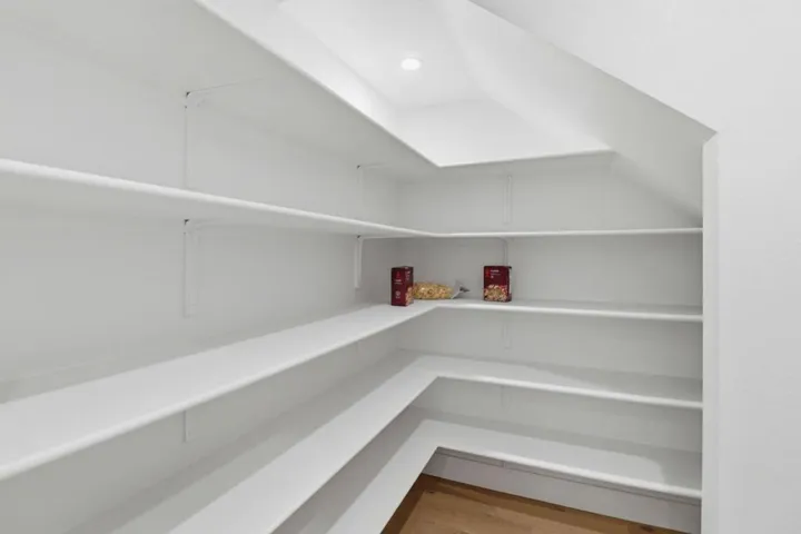 1107 Juana Court, Palo Alto, California 94303
