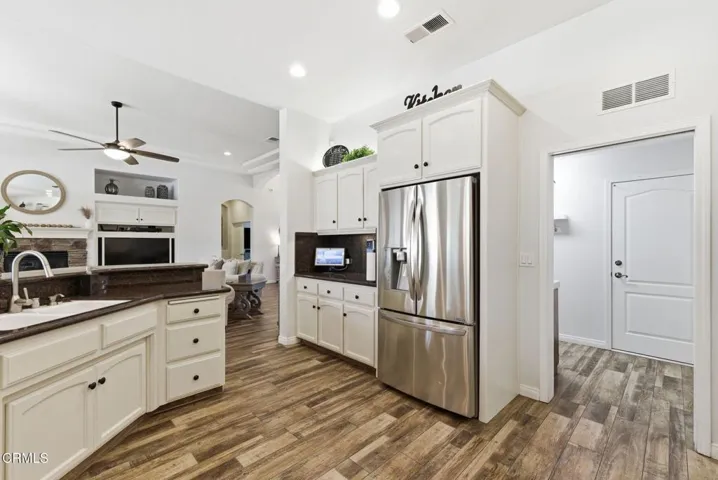 25-web-or-mls-11708-new-hampshire-ave