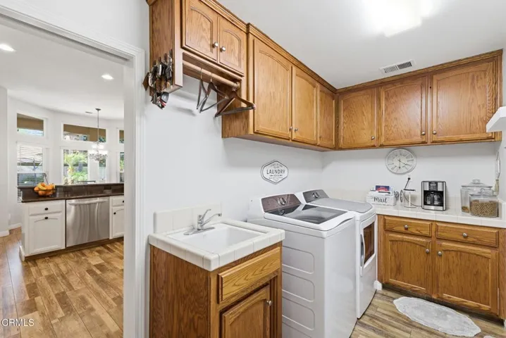 27-web-or-mls-11708-new-hampshire-ave