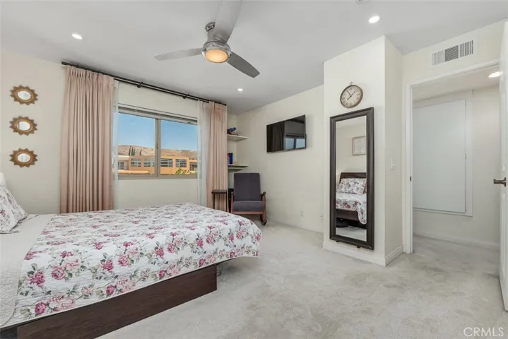 Primary suite