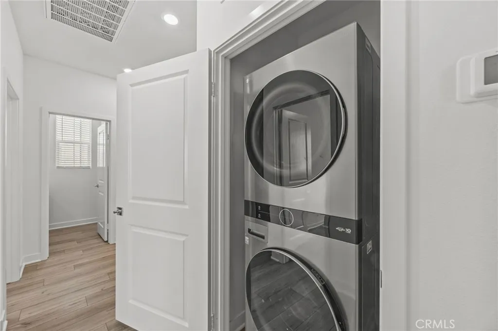 LA washer & dryer in laundry closet