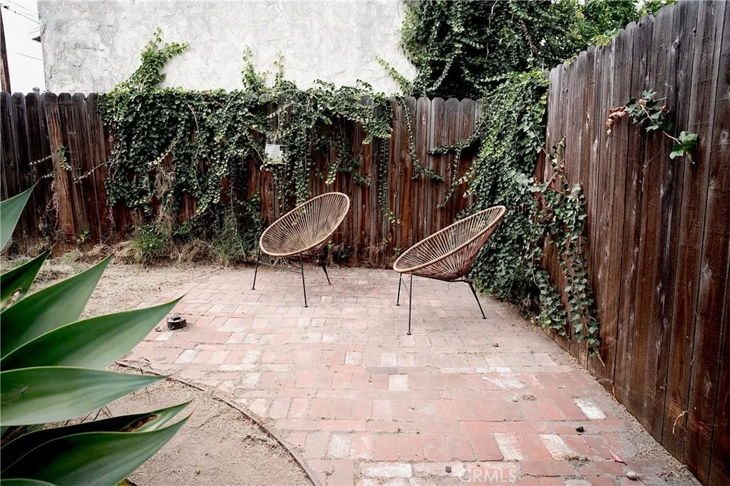 Photo taken by co-listing agent Martin Ngo