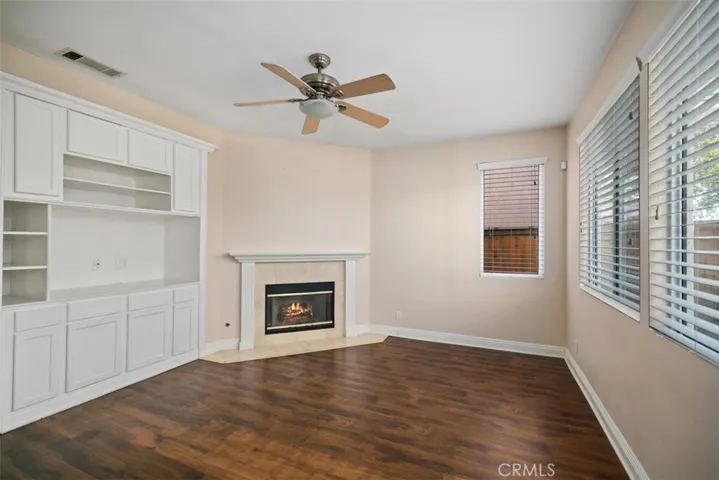 This is your gas fireplace in the family room, perfect for those cool nights