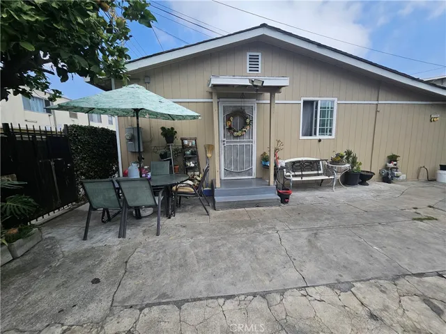 6519 Middleton Street, Huntington Park, California 90255