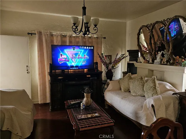 6519 Middleton Street, Huntington Park, California 90255