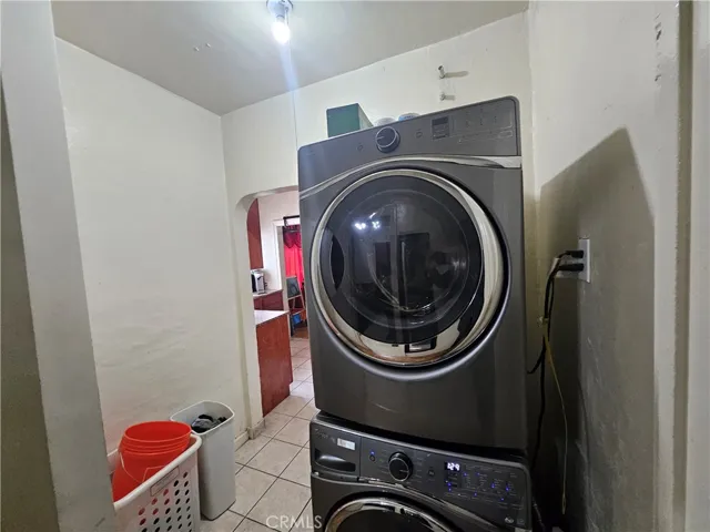 6519 Middleton Street, Huntington Park, California 90255