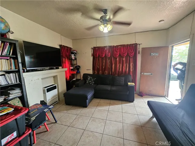 6519 Middleton Street, Huntington Park, California 90255