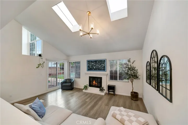 21733 Vintage, Chatsworth, California 91311