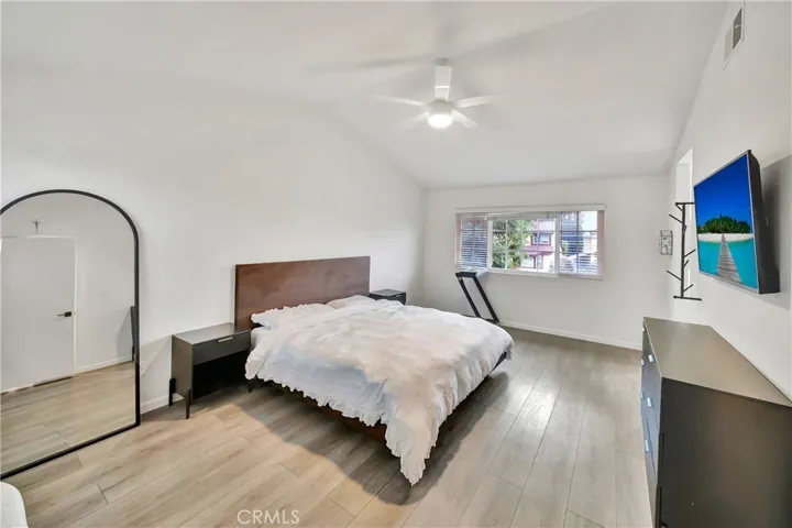 21733 Vintage, Chatsworth, California 91311