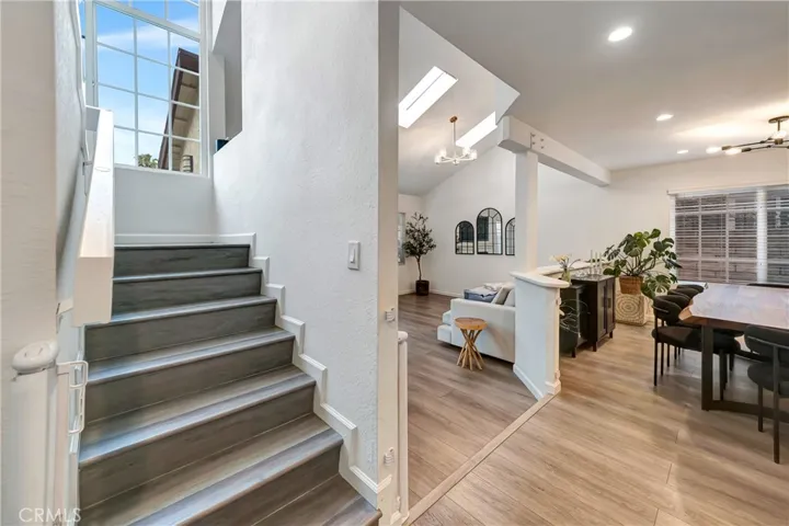 21733 Vintage, Chatsworth, California 91311