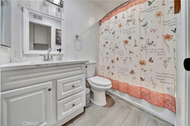 21733 Vintage, Chatsworth, California 91311