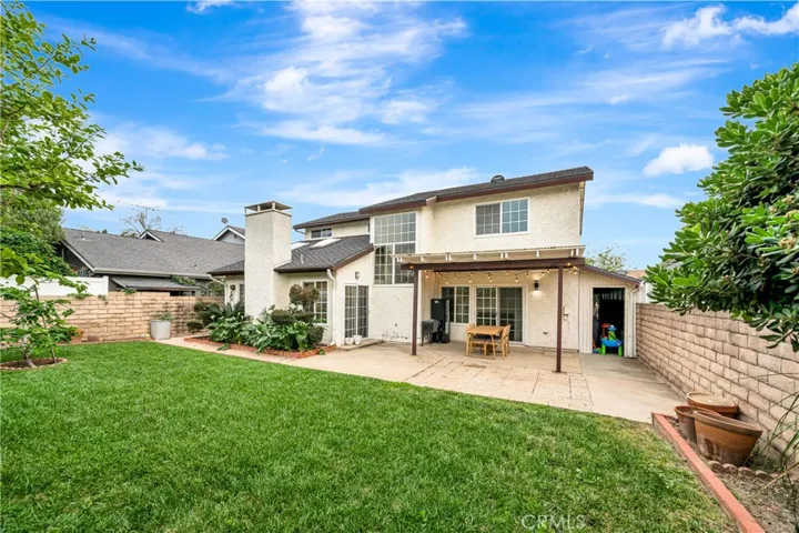 21733 Vintage, Chatsworth, California 91311