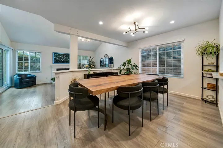 21733 Vintage, Chatsworth, California 91311