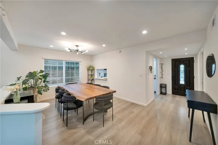 21733 Vintage, Chatsworth, California 91311