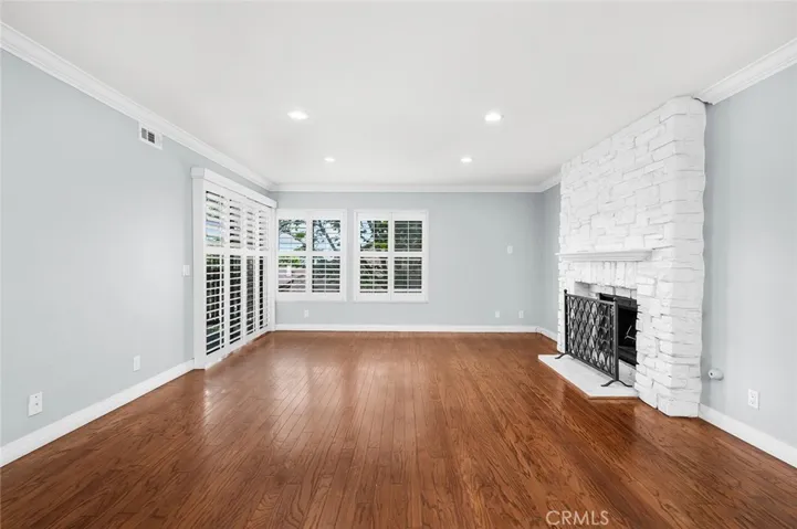 2514 E Willow Street 105, Signal Hill, California 90755
