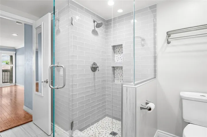 2514 E Willow Street 105, Signal Hill, California 90755