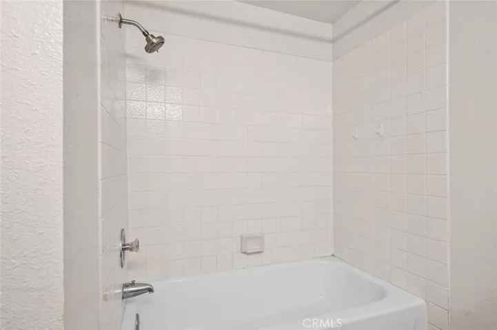 2514 E Willow Street 105, Signal Hill, California 90755