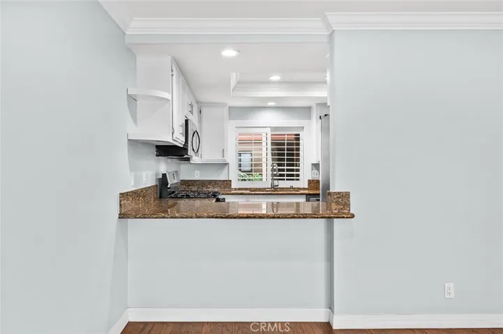 2514 E Willow Street 105, Signal Hill, California 90755