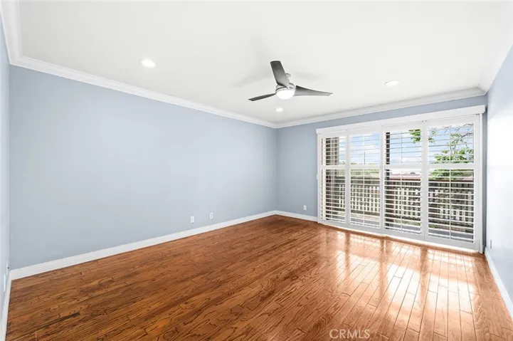 2514 E Willow Street 105, Signal Hill, California 90755