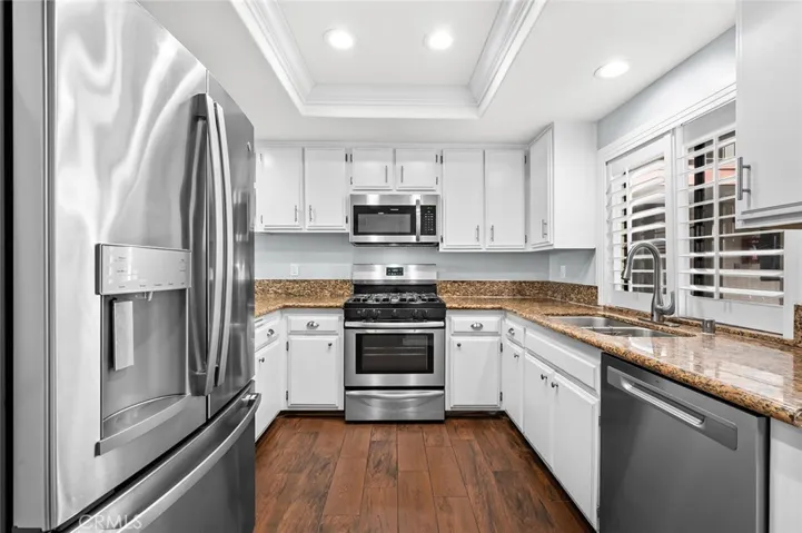 2514 E Willow Street 105, Signal Hill, California 90755