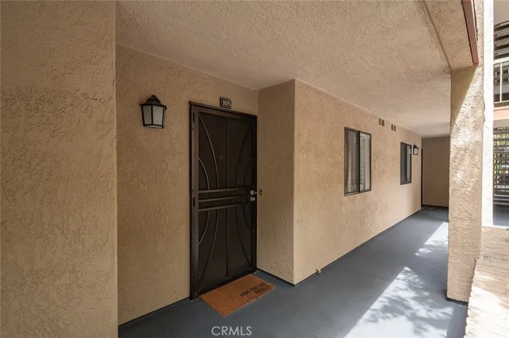 2514 E Willow Street 105, Signal Hill, California 90755