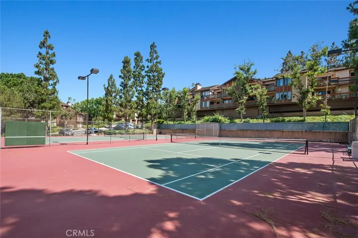 2514 E Willow Street 105, Signal Hill, California 90755