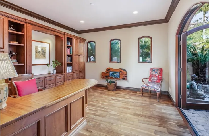 7133 Obelisco Circle, Carlsbad, California 92009
