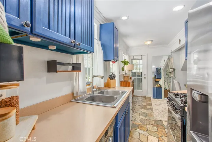 39429 Canyon Drive, Forest Falls, California 92339