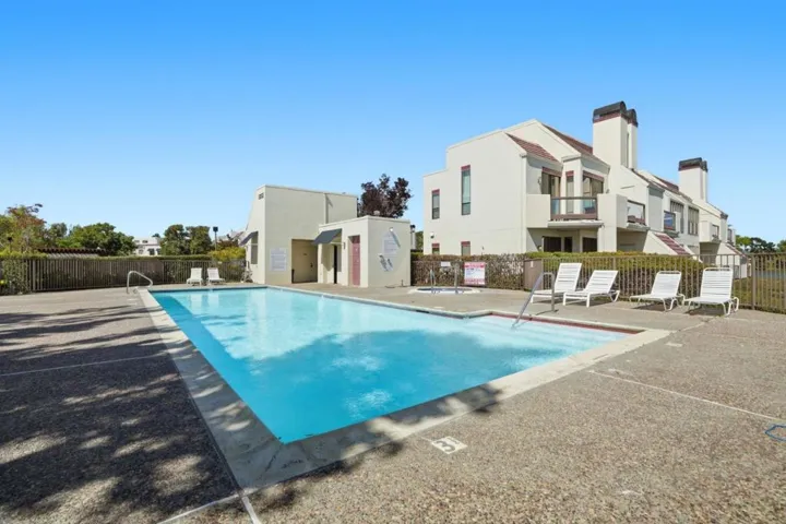 126 Shorebird Circle, Redwood City, California 94065