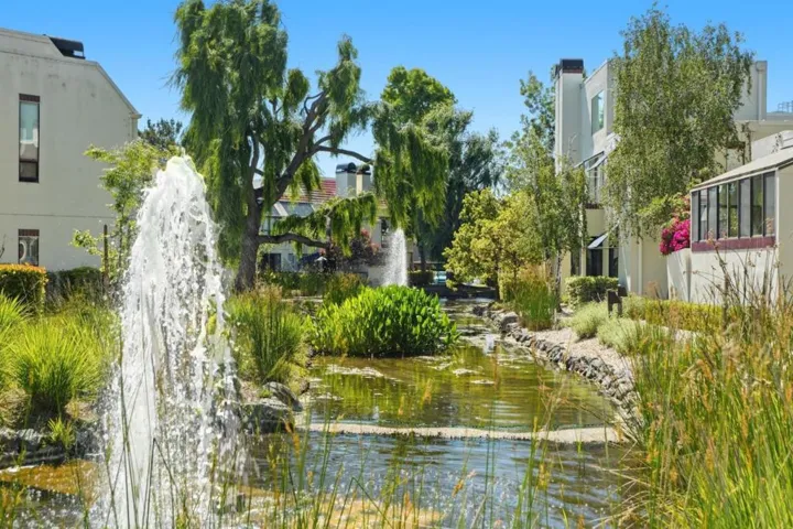 126 Shorebird Circle, Redwood City, California 94065