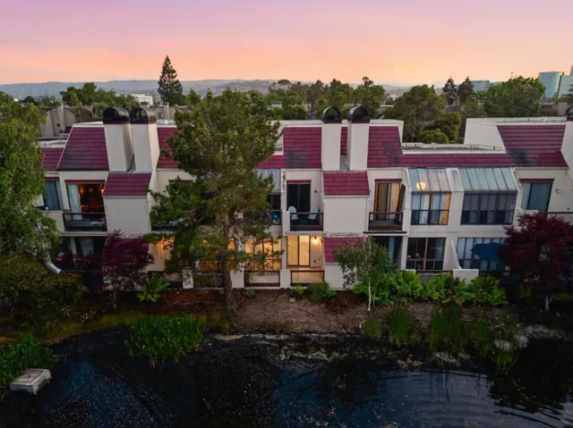 126 Shorebird Circle, Redwood City, California 94065