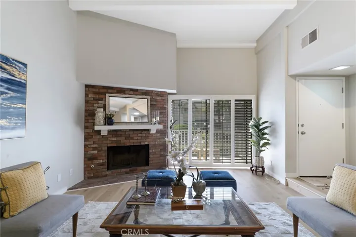 18424 Lemarsh, Northridge, California 91325