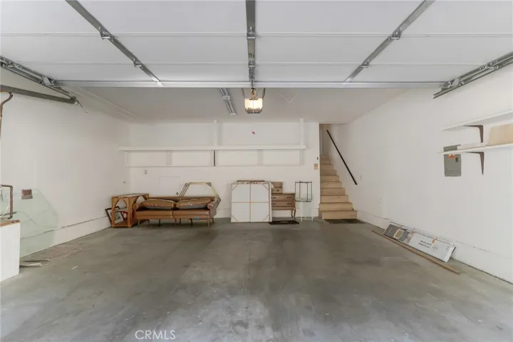 18424 Lemarsh, Northridge, California 91325