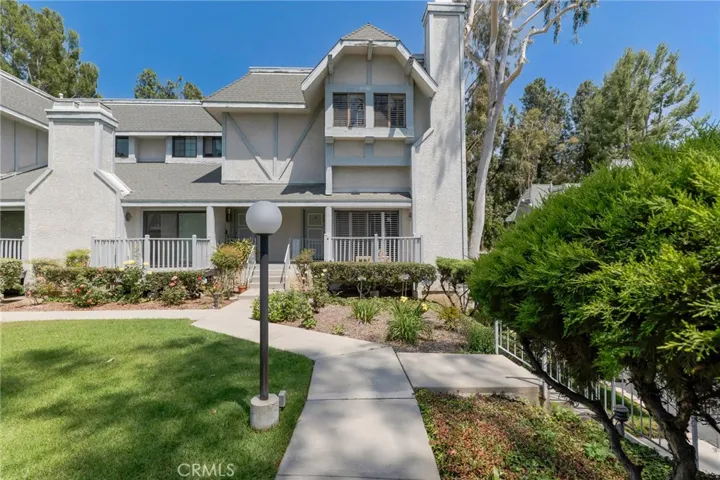 18424 Lemarsh, Northridge, California 91325