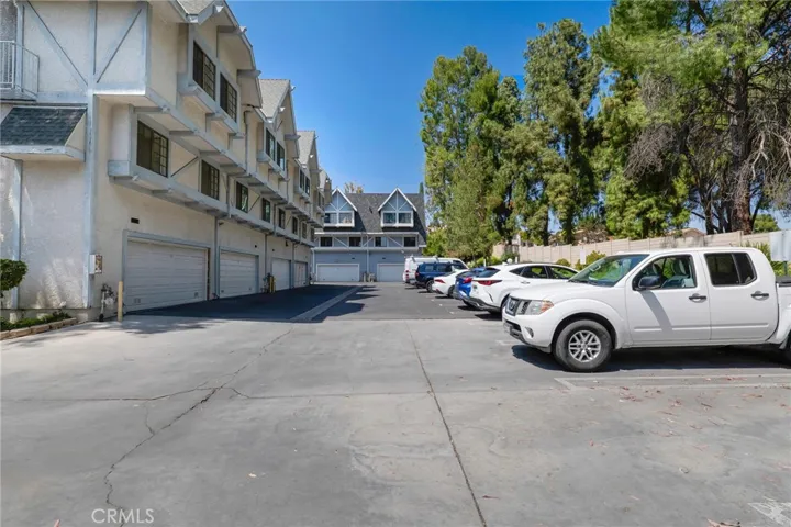 18424 Lemarsh, Northridge, California 91325