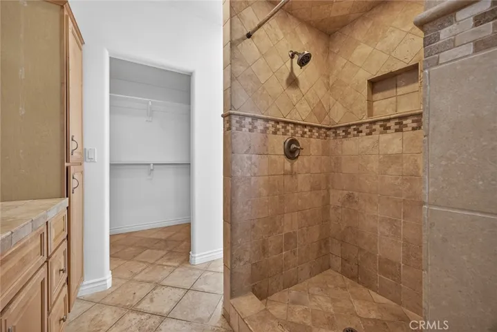 5761 Stradella, Yorba Linda, California 92886