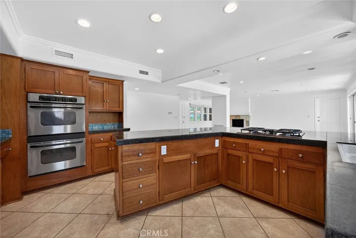 5761 Stradella, Yorba Linda, California 92886