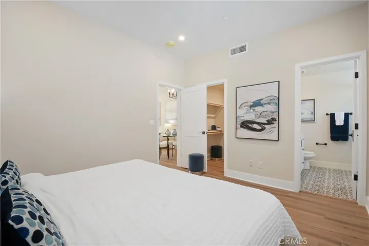 18090 Prairie Avenue 101, Torrance, California 90504