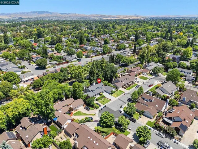 2407 Bay Meadows Cir, Pleasanton, California 94566