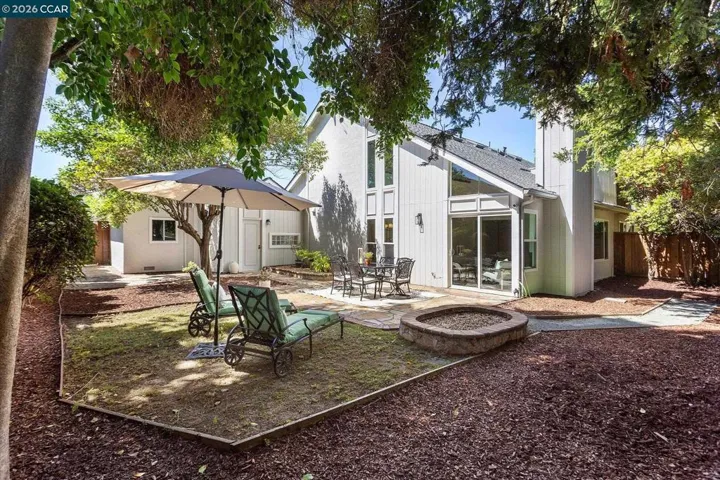 2407 Bay Meadows Cir, Pleasanton, California 94566