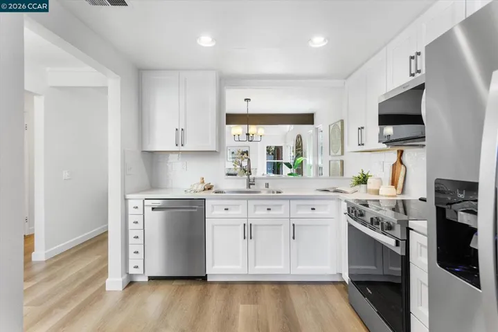 2407 Bay Meadows Cir, Pleasanton, California 94566