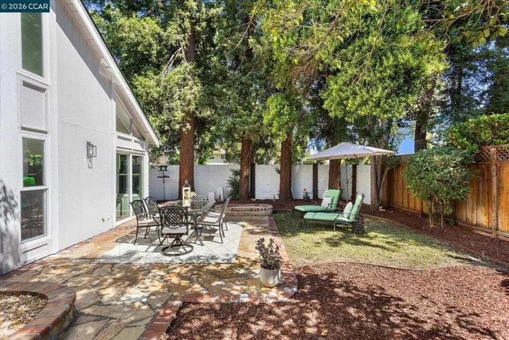2407 Bay Meadows Cir, Pleasanton, California 94566
