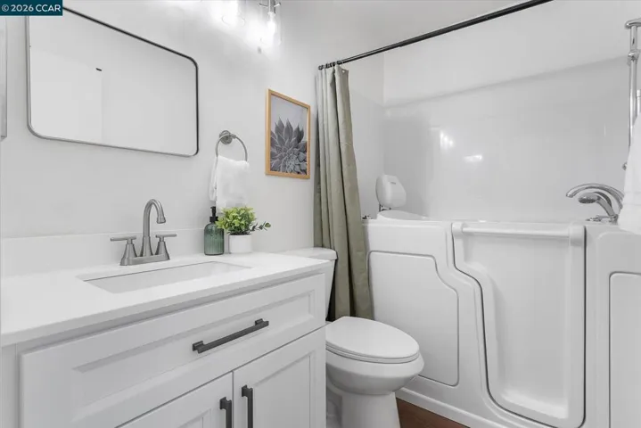 2407 Bay Meadows Cir, Pleasanton, California 94566