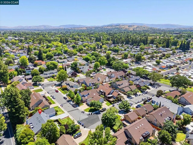 2407 Bay Meadows Cir, Pleasanton, California 94566