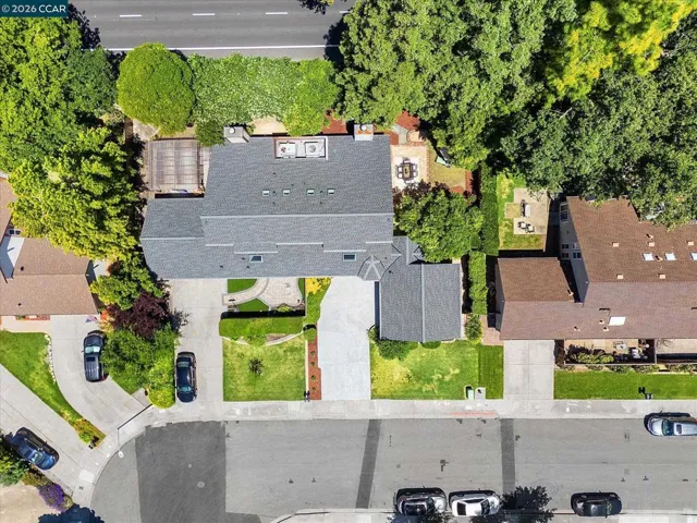 2407 Bay Meadows Cir, Pleasanton, California 94566