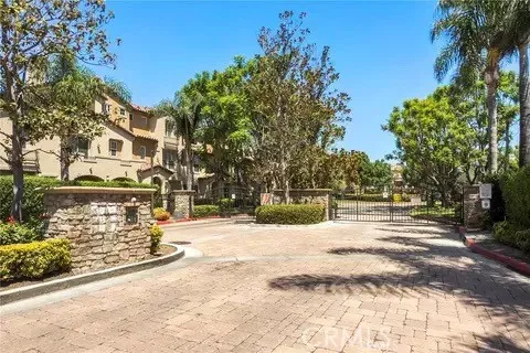 Gated entry into complex