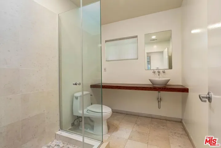 7586 Woodrow Wilson Drive, Los Angeles, California 90046