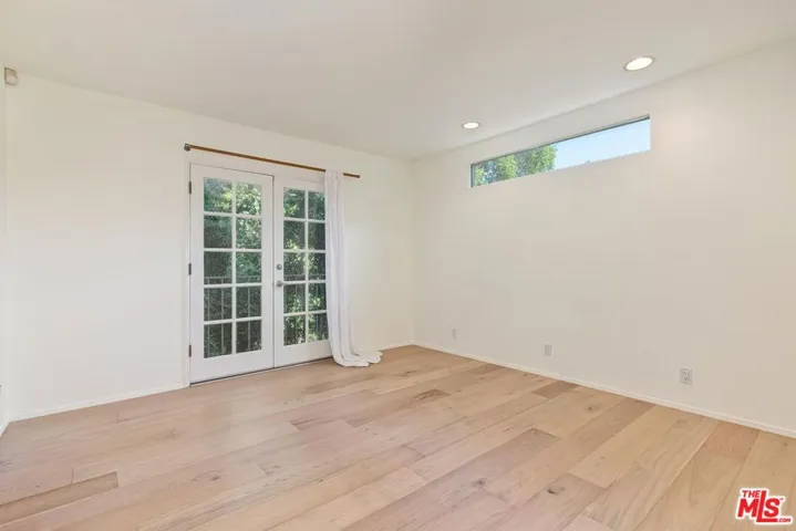 7586 Woodrow Wilson Drive, Los Angeles, California 90046