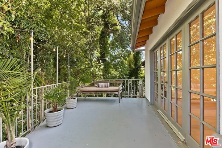 7586 Woodrow Wilson Drive, Los Angeles, California 90046