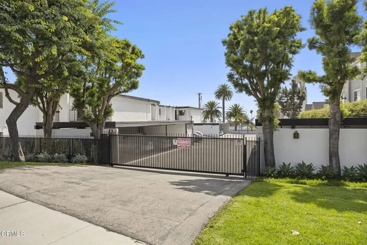 Parking area & driveway